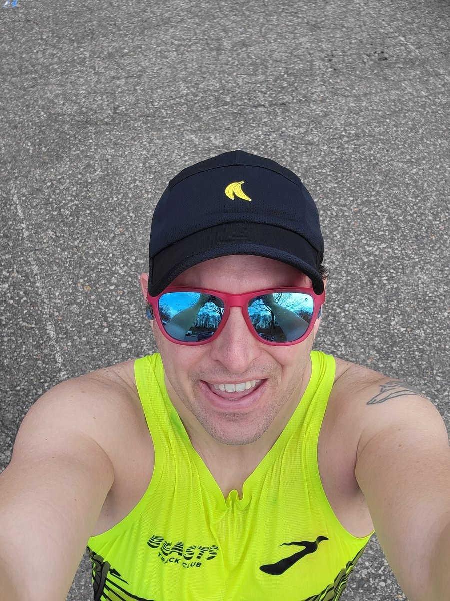 Race day simulation today. 20 miles at Kensington Metro Park with race day prep. Beat the heat, kept pace under control for most of the run and hit the gas on the last mile.
#freepmarathon #FCancer #runhappy #forwardfocusrunning #backtobasics  #bibchat #brooksrunning