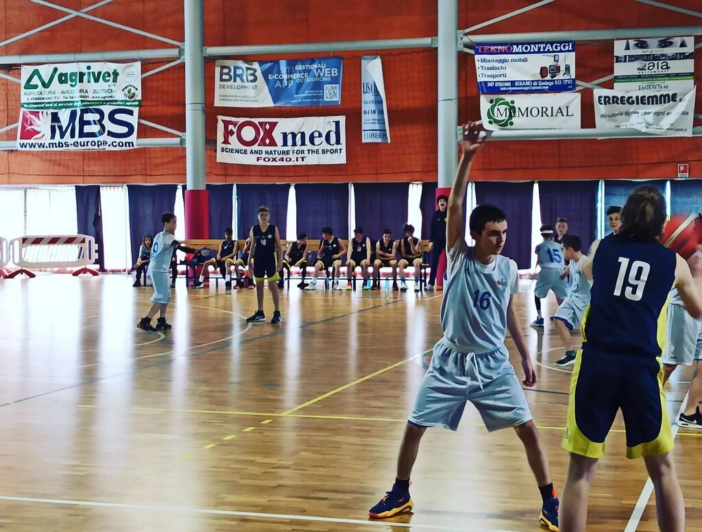 GodegaBK's tweet photo. #U13
Oggi tocca ai nostri ragazzi dell'U13!!
.
.
#GODEGABASKET #GODEGATIGERS🐯 
#FACCISENTIRELAVOCE https://t.co/FiHHNGgwqP https://t.co/I4uc3JPJS1