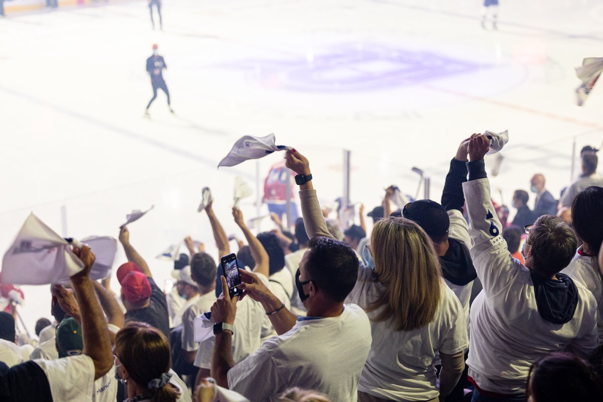 Mercredi prochain, le WHITEOUT est de retour!
Next Wednesday, the WHITEOUT is back!

🎟️ demain, midi 
Prévente: rocketlaval.com
🎟️ tomorrow, 12PM 
Pre-sale details: rocketlaval.com/en/

#GoRocket
