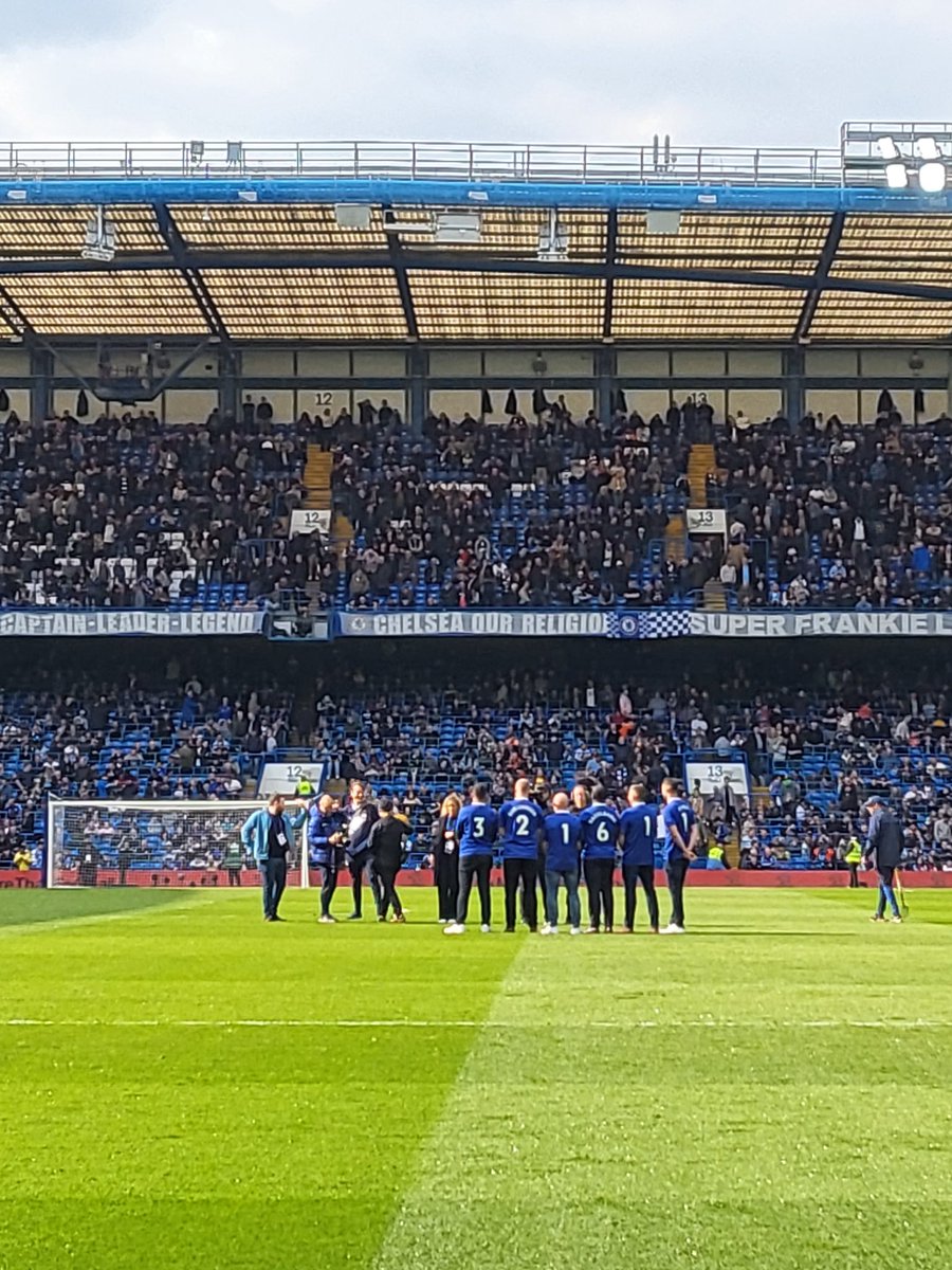 Tbf this is brilliant @ChelseaFC @samaritans ##talkmorethanfootball