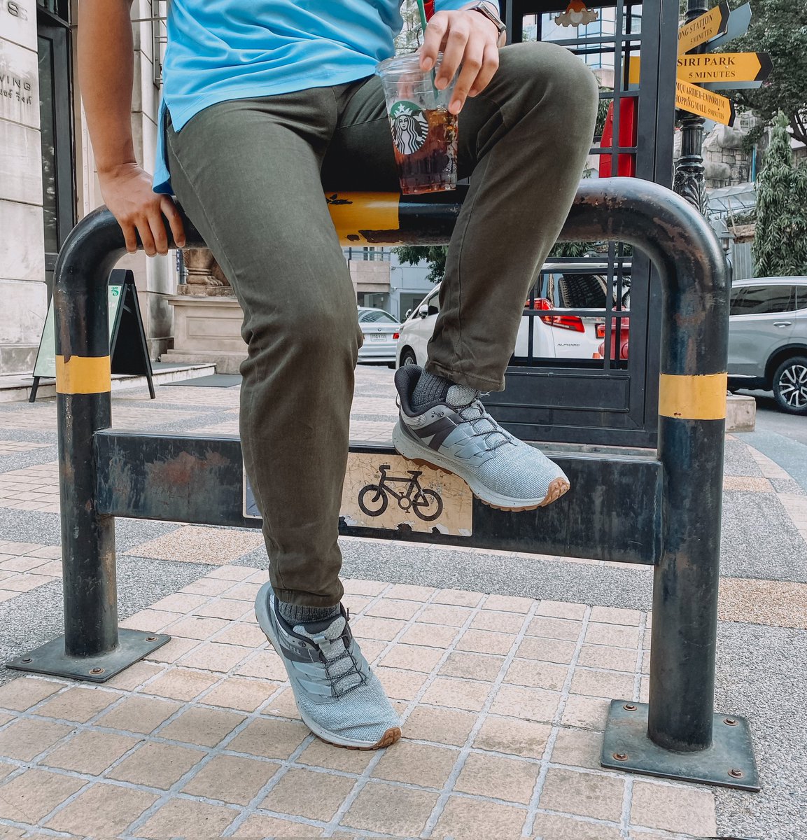 TheMarkMonta's tweet photo. TRAVEL : How about going on a #Thailand trip in stylish yet comfy shoes? Check out this new Merrell PH Dash Bungee collection - YOU WILL SURELY HAVE A CHOICE WITH @Merrell_PH !!! It goes with whatever your OOTD!
πππ
#letsgetaway #getawaytoadventure #MerrellPH https://t.co/D2ORebITlP