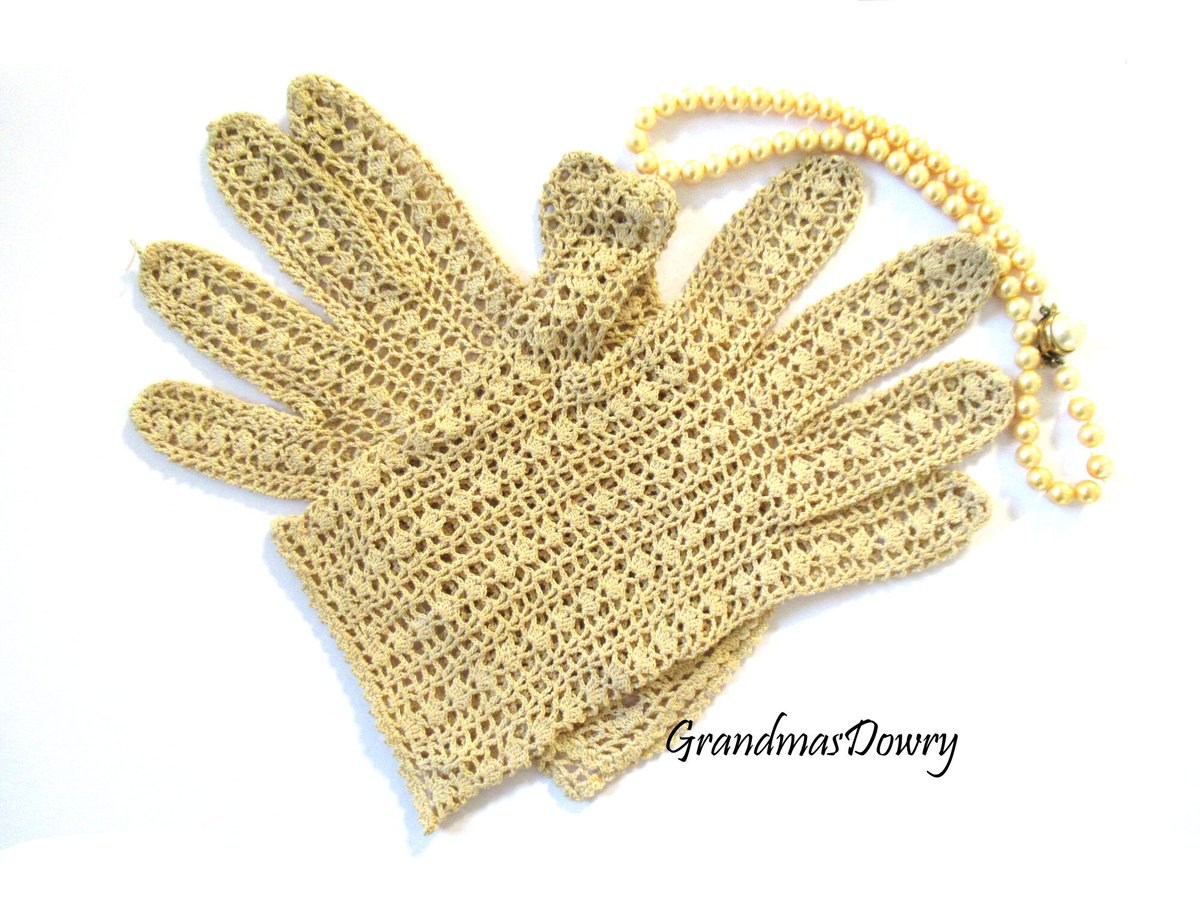 GrandmasDowry's tweet photo. Romantic Lady Gloves, Vintage Wedding Beige Ivory Hand Crocheted Cotton Gloves, Vintage Bridal Gloves 60s https://t.co/6qyxZJNqxD #ladygloves #vintageGloves#vintagewedding #handcrocheted #cottongloves #retrowedding #weddinggloves #shortgloves https://t.co/wPuADFtVEY