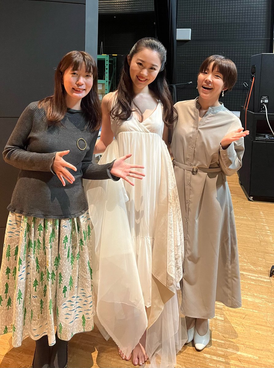 kilaracantabile's tweet photo. アンサンブル・フリーJAPAN第2回演奏会が終演しました💐関係者の皆さま、お客さま、ありがとうございました🤍
薮田さん、高木さんの素敵な作品の発表に携われたこと、そして素晴らしいオーケストラの皆さまと演奏できたこと…嬉しくてまだ心がほかほか。
またいつかご一緒させていただけますように🎻♩ https://t.co/0wUKcEdvKr