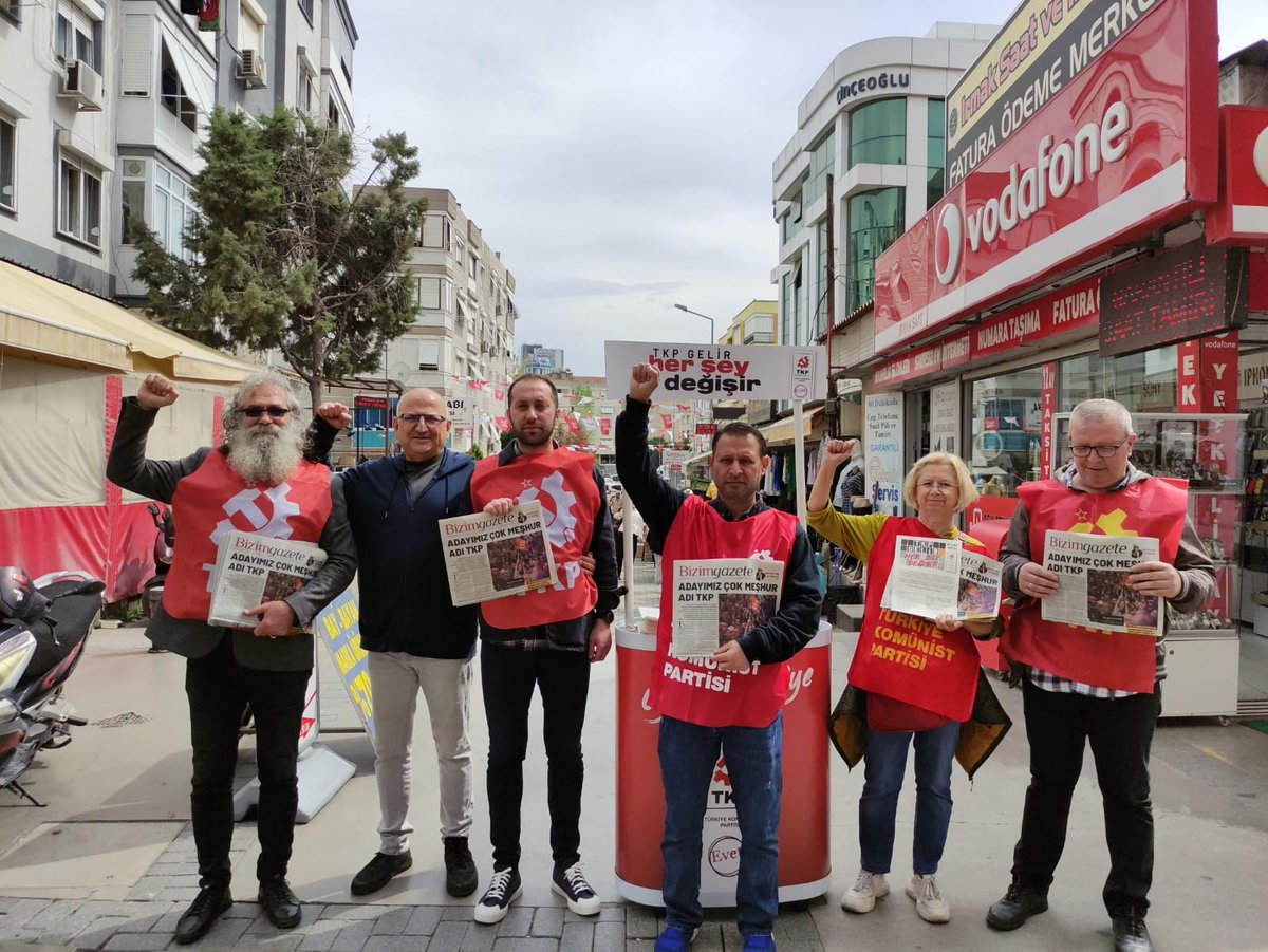 #İzmir 2. Bölge milletvekili adayımız  Rahmi Rençber ile #Bayraklı'da dostların arasındayız. 
<a href="/IzmirTkp/">TKP İzmir</a>
#1oyErdoğanGitsinDiye1oyTKPye 
#TKPGelirHerŞeyDeğişir