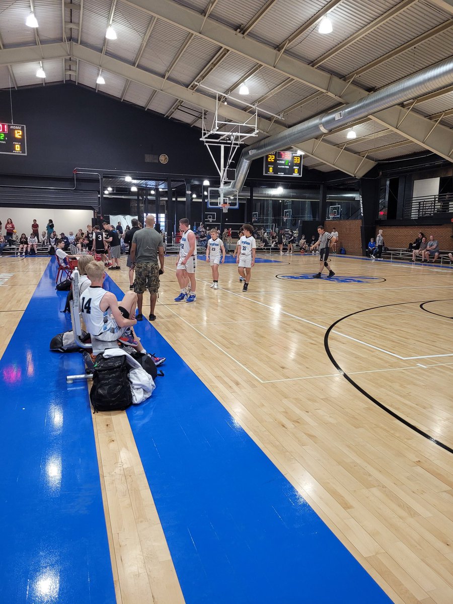 LHStormHoops's tweet photo. Storm 2028 up 33-22 vs BSA. https://t.co/URXDS0sw09