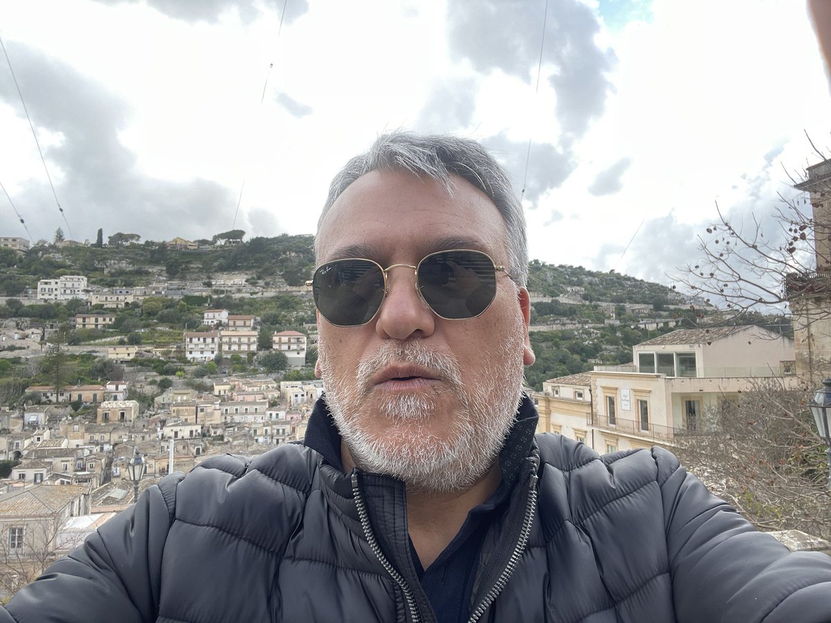 Clamo2003's tweet image. Relax a #Modica