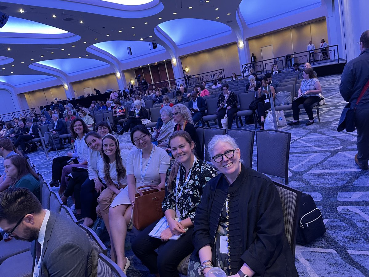 CGLingPhDFNP's tweet photo. Global Health Issues and @JHNursing finding paths forward These Interns and Partners in the Center for Global Initiatives create a healthier future https://t.co/LAnE12OJe6