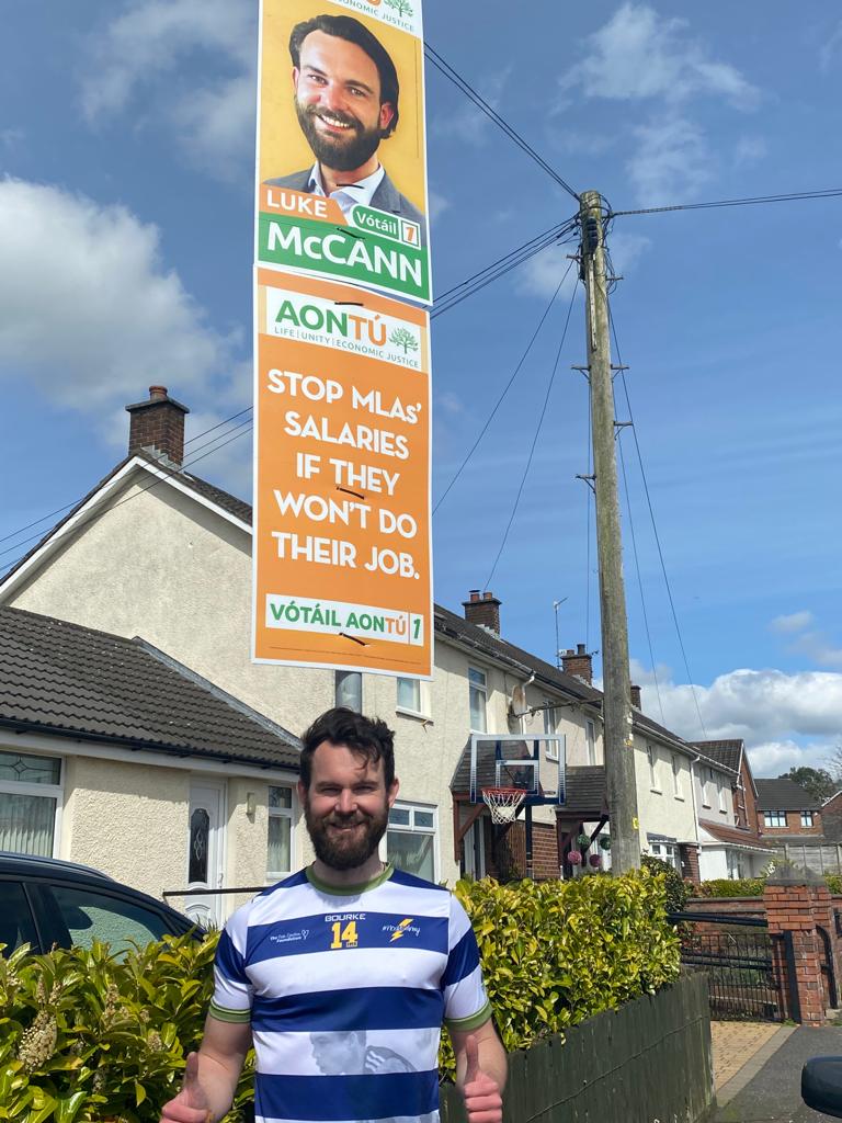 Disappointing morning. 20 of the 70 posters we put up last night have been ripped down.

“Democracy is fine so long as you agree with me”. The people who did it probably call other people fascist..

Anyway, another good day out around Blacks Road & Ladybrook ⚡️💙⚡️☘️☀️ #WePressOn