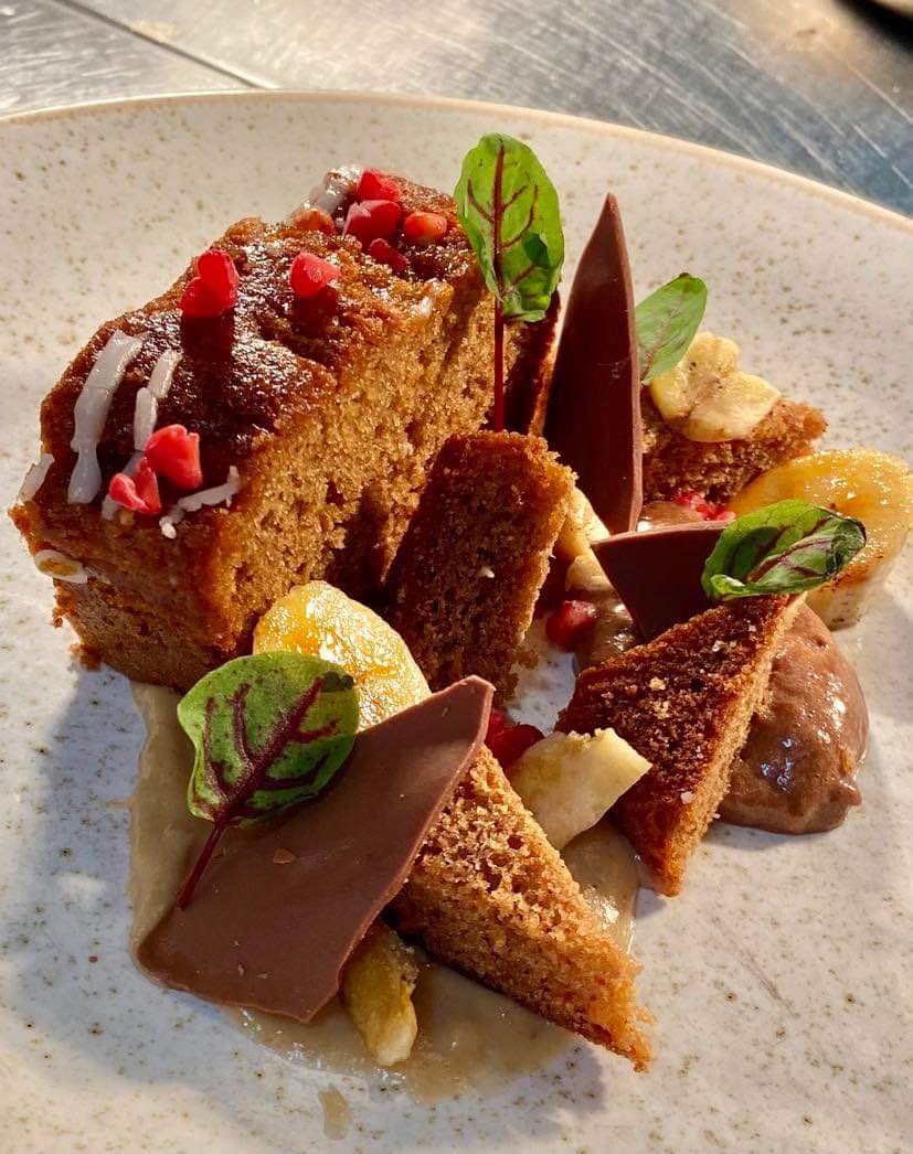 FoodChamps2020's tweet photo. Are you tired of cooking the same old meals? Book a private chef for your next gathering and enjoy a delicious and unique dining experience! Limited space available so make sure to book early to avoid disappointment https://t.co/zSaSUEVj92