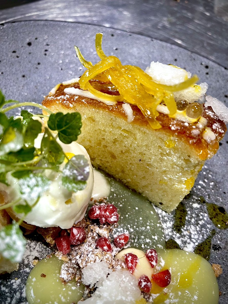 FoodChamps2020's tweet photo. Are you tired of cooking the same old meals? Book a private chef for your next gathering and enjoy a delicious and unique dining experience! Limited space available so make sure to book early to avoid disappointment https://t.co/zSaSUEVj92