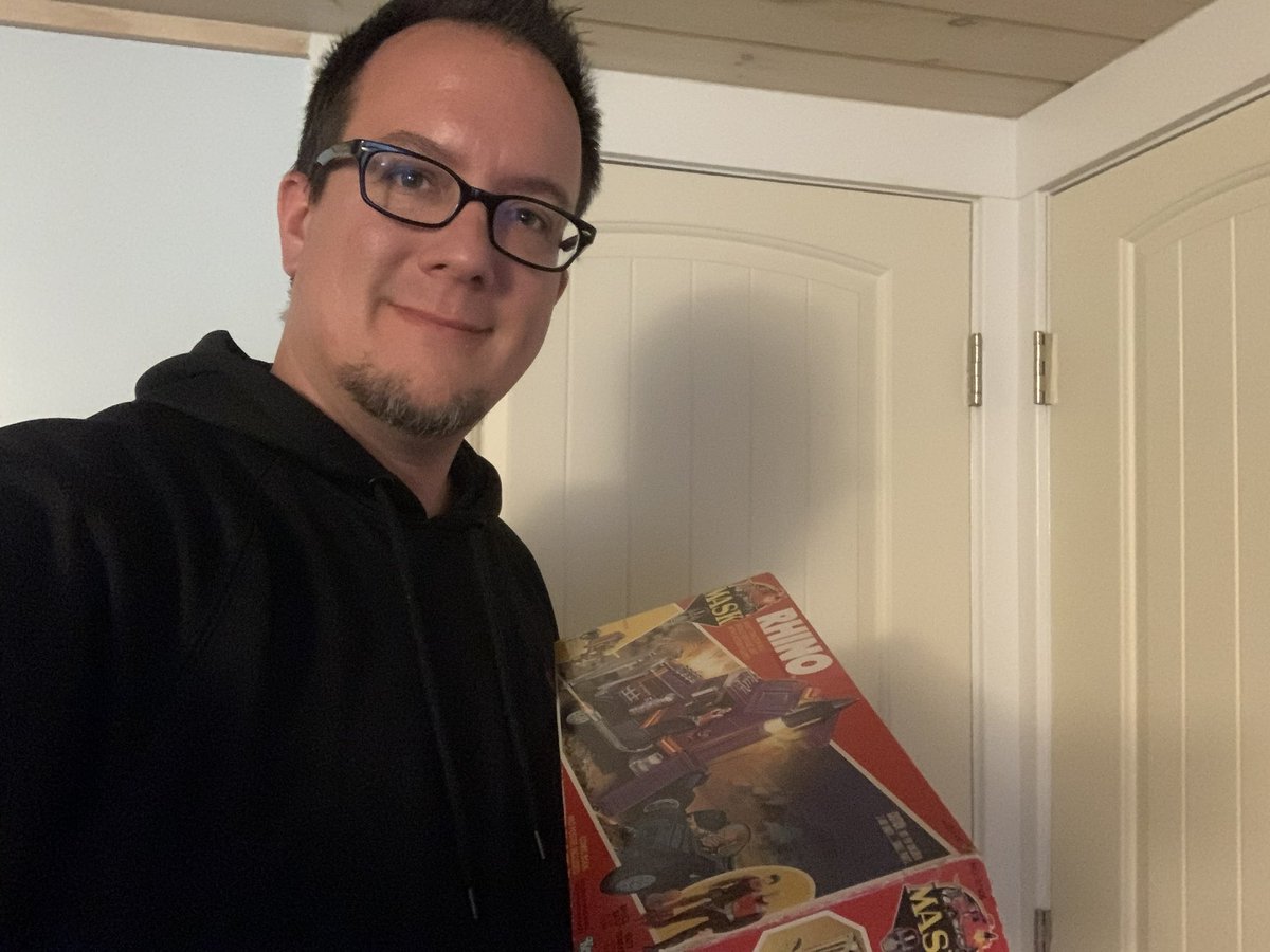 RETROTOYING's tweet photo. Now that I started actively collecting boxed M.A.S.K. πΈ Need to pace myself π€ #retronostalgicnerd #showoffyourgems #shade45 #siriusxm #toycollector #toys #toyphotography #toycollection #toystagram #actionfigures #toycommunity #retro #80s #maskkenner #masktoys #maskkennertoys https://t.co/9ZK81Z5ZsI