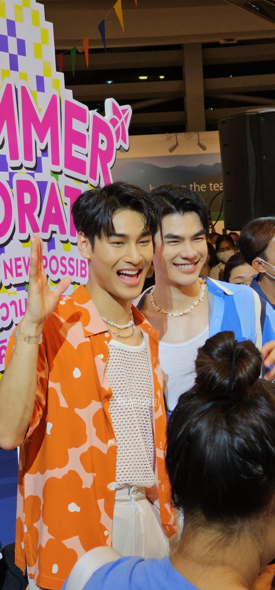 แมวส้มน่ารักมากๆ ซามายหล่อมากๆ คิดถึงอีกแล้วว 😭💚💛

#มายอาโป #MileApo