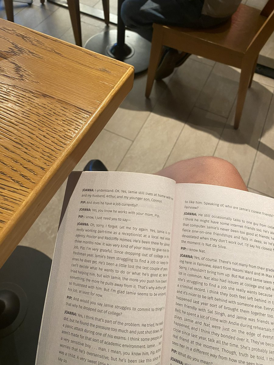 librariejo's tweet photo. hii, im jo ! im new here on #booktwt / #studytwt and i would love to find new friends! 

— she/her, 18, cr. death in her hands

✦ genres i enjoy: romance, historical fiction, mystery, thrillers
✦ my faves: agggtm series, the silent patient, ace of spades

♡ or ↻ to be mutuals https://t.co/FDatF1j6u5