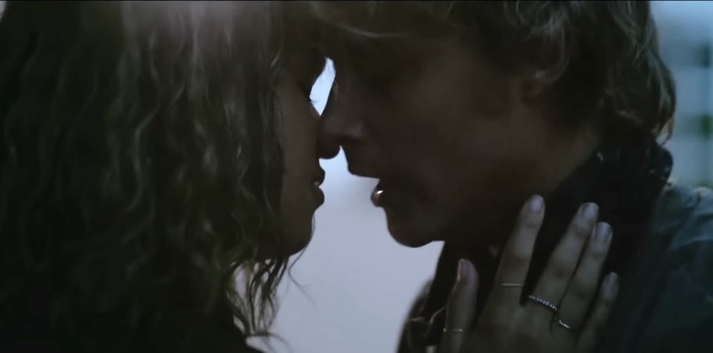 jess 🪞✨ tweet media