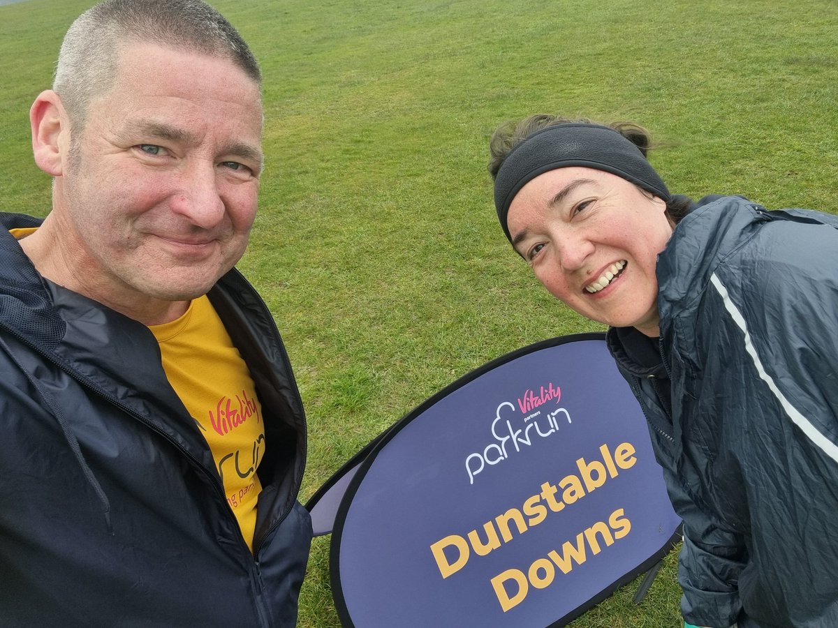 Penguin Claire 81 tweet media