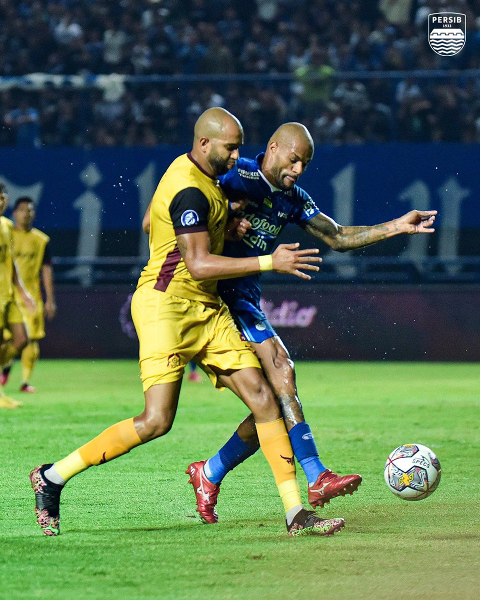 persib's tweet photo. Maksimalkan sisa waktu pertandingan 👊

#PERSIB #PERSIBDAY #MadeDay https://t.co/5QIvzuN6QX