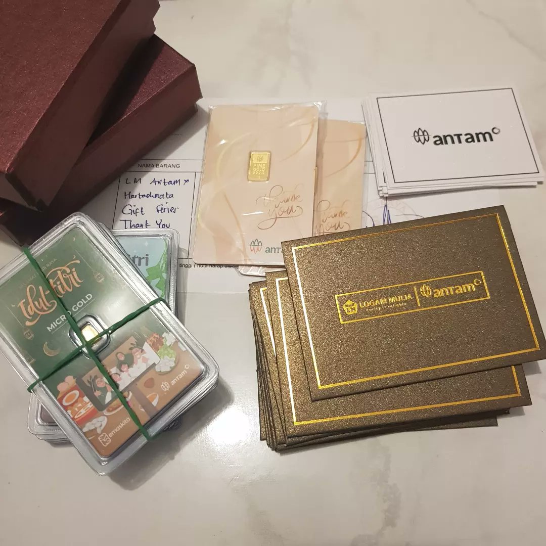 MiniGold_sby_'s tweet photo. Apa yang Paling ditunggu Saat Lebaran Akan Tiba?
Kalau selama bulan puasa yang ditunggu hanya azan magrib. Kalau menjelang lebaran yang di tunggu sudah pasti THR anti mainstream dari MiniGold Logam Mulia 24 karat dong. Designnya mewah, harganya terjangkau. https://t.co/Apbtdge4Rc