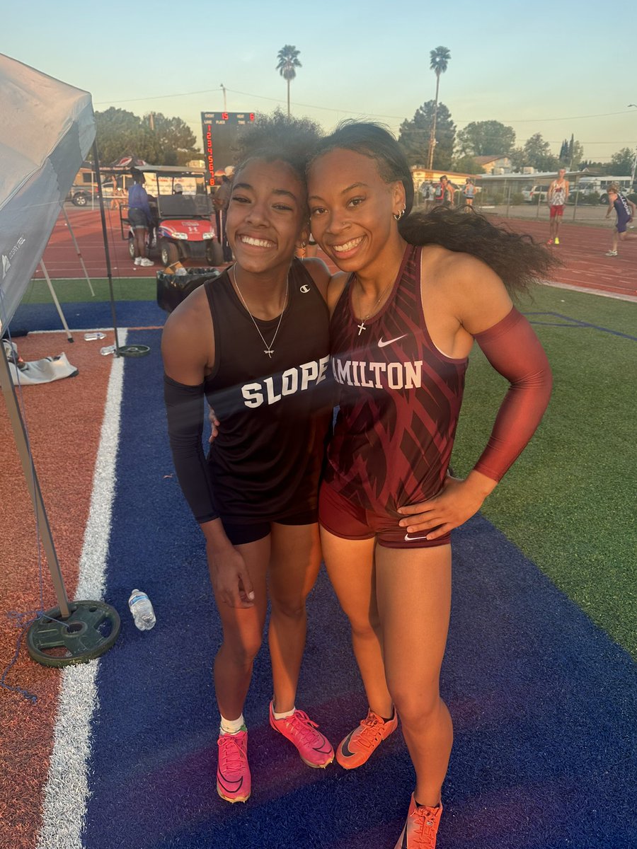 Freshmen Aniyah Martin and Junior Kori Martin after an amazing 300m Hurdle race! 

Aniyah- 44.02 and Kori 43.79