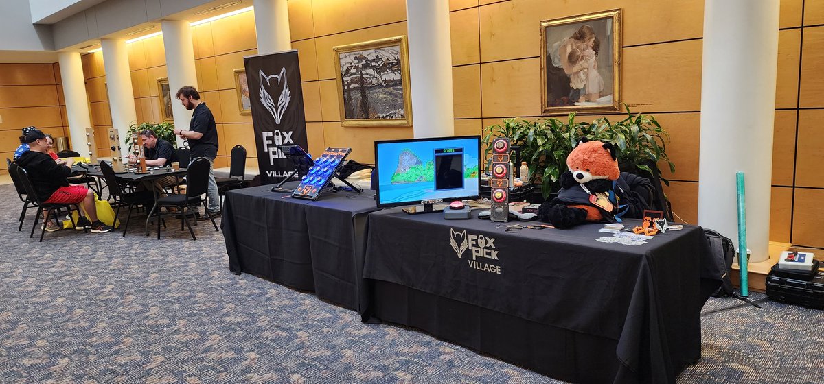 likeidreamof28's tweet image. The FoxPick #LockPickVillage is now open and games are available to play. Prizes available for #FelixsBreakout and we finally have #PicTacToe ready to play. So if you are @bsidesnash come on by :)