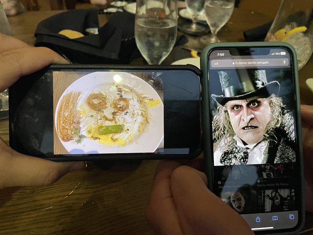 GroundsCrewGuy's tweet photo. I made the Penguin with my food art. https://t.co/Zm1V3R8KFO