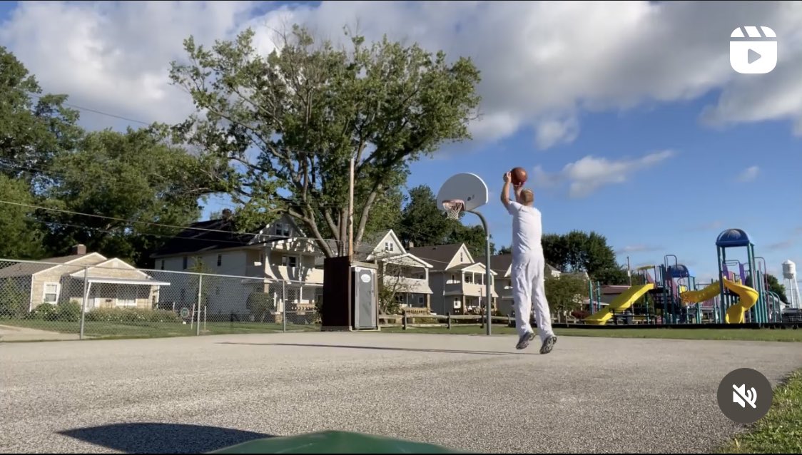 Code_Code_Code_'s tweet photo. @mrprofessorrick @jbrown2355 Here are more photos to prove how deeply rooted I am in Cleveland area. Best pizza &amp; donuts in town. West side market. And hooping at local park. #ClevelandCode https://t.co/yQQ8mhxtJT