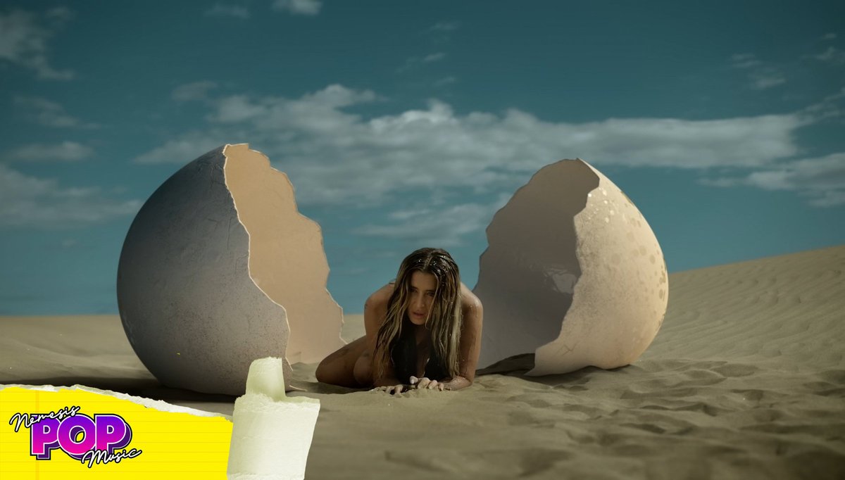 NemesisPopMusic's tweet photo. @lolaindigomusic estrena su nuevo disco #ElDragon junto a su nuevo single #eltonto junto a @pedrodquevedo https://t.co/3pic9GYrlN https://t.co/fNmvqIXSqL