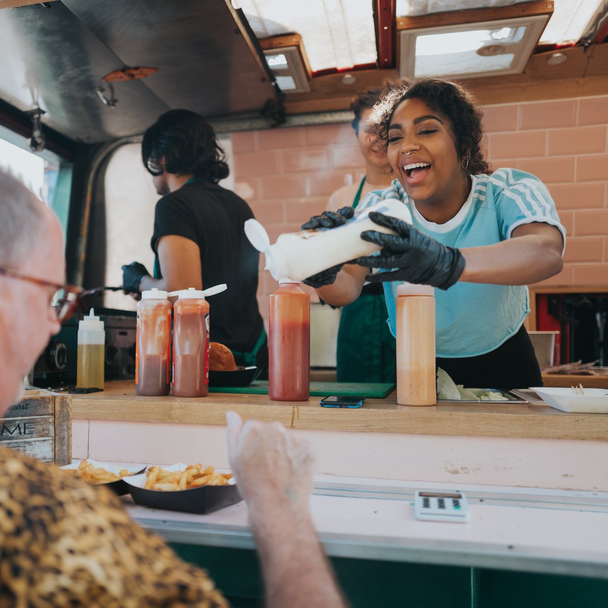 classiccarboot's tweet photo. π Time for something tasty π
Our street food vendors are open for lunch! Pull up a chair and tune into our lunch time sets from Joey HILL, Martin Green & @deanthatcher25
ποΈ TICKETS https://t.co/LygGjcdfm6
#classiccarboot #classiccarbootsale #CCBS #somethingsecondhand https://t.co/zvEaYCTEoz