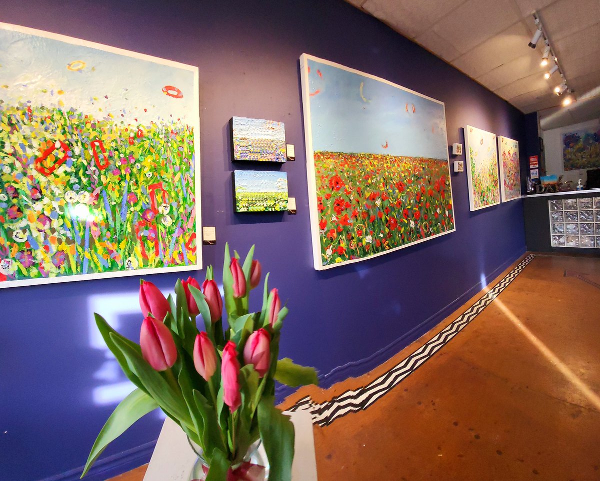 Sure feels like Spring in here 🌷😍☀️🌸

Brighten up your weekend with a visit, we're open 11-4 Saturday and 11-3 Sunday.