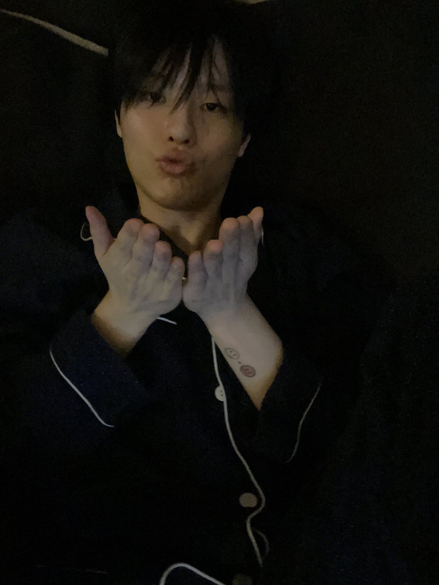 _chowoodz's tweet photo. https://t.co/azqQRhVBZV