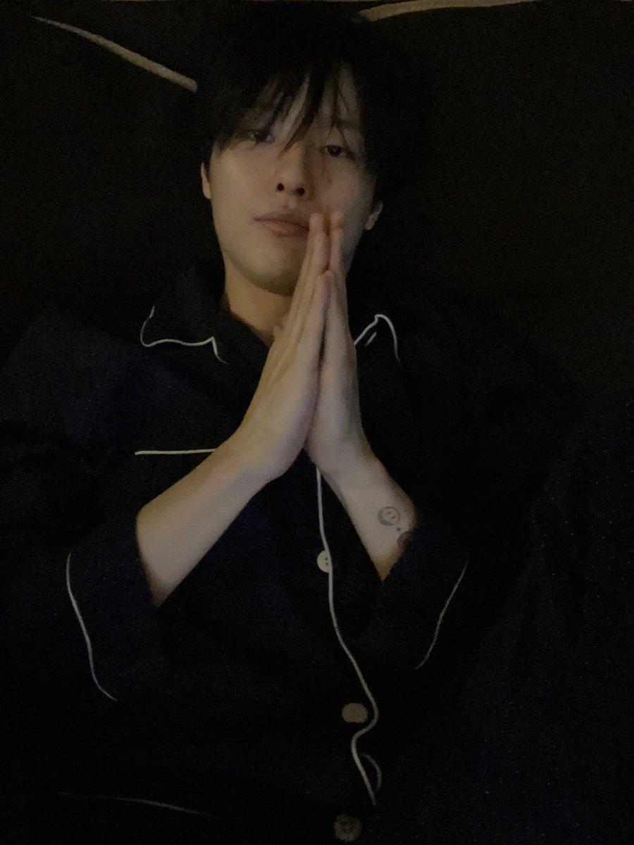 _chowoodz's tweet photo. (누군가 영상으로 만들어 주시겠지… ) https://t.co/SETTi7Zn1g