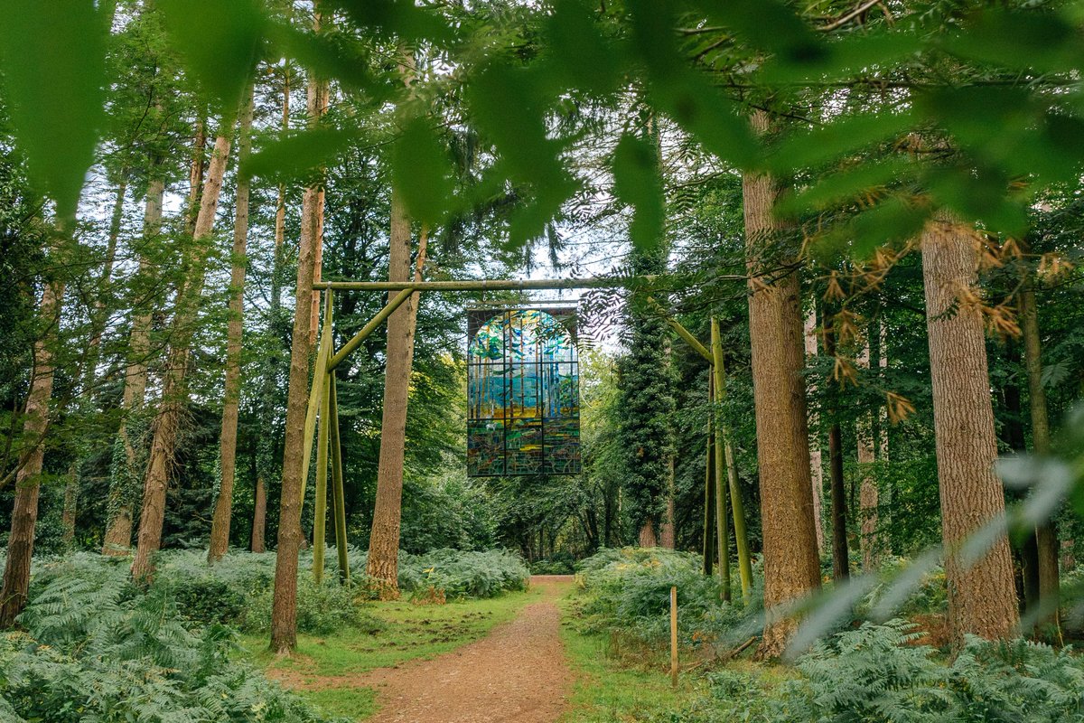 In the forest, there's quite literally art waiting around every corner 🎨 

From the patterns on a tree trunk to the incredible installations throughout the Forest of Dean sculpture trail, get inspired today 🌳 

Plan your visit this #WorldArtDay 👉 forestryeng.land/sculpture-trail