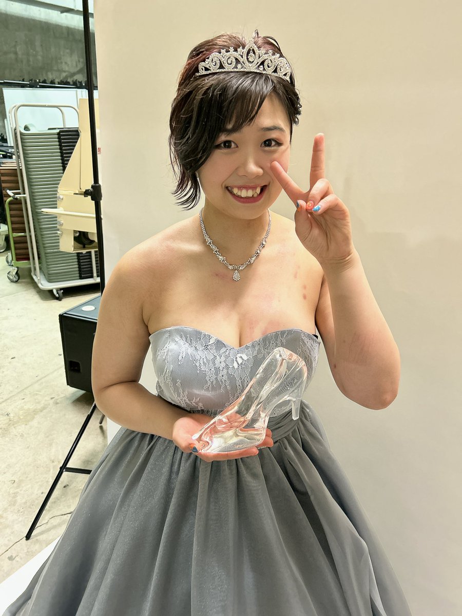 スターダム 女子プロレス マリーゴールド MIRAI シンデレラ優勝記念Tシャツ スターダム・初出場MIRAIがシンデレラT優勝！初タイトルに