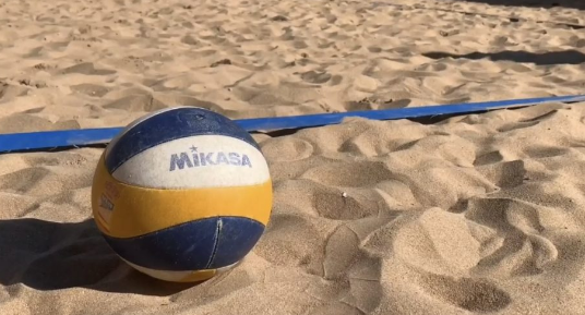 PeriodismoULL's tweet photo. El #TrofeoRectora de vóley playa, hoy sábado en Las Teresitas: https://t.co/mAKGzV765h @deportesull #PeriodismoULL #AprendizajeServicio #ODS https://t.co/OBGAL3fvPn
