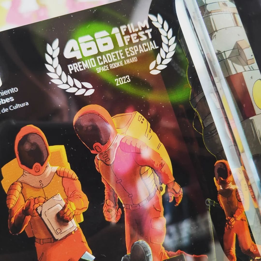 4661FilmFest's tweet photo. 🏆 Nos encanta que @AlexRey81, gran amigo de #4661FilmFest, ya tenga en sus manos obtenidos con su corto #Phonorama 📶

#cine #festival #premios #filmfestival #palmarés https://t.co/y7sYVZ9eo2