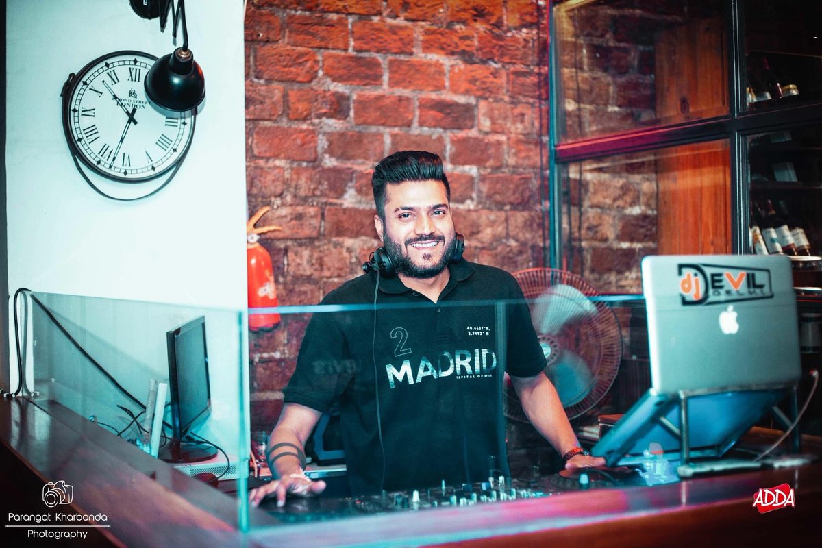 djdevildelhi's tweet photo. My fav place to be !
.
.
.
.
.
.
.
#with #djdevildelhi #dj #internationaldj #djing #djlife #musiclife #internationaltour #europe #italy🇮🇹 #russia🇷🇺#dubai #uae🇦🇪 #chinabeijing🇨🇳 #thailand🇹🇭 #delhi #dj #musicproducer #PositiveVibes #hardwork https://t.co/SbljFyTVnm
