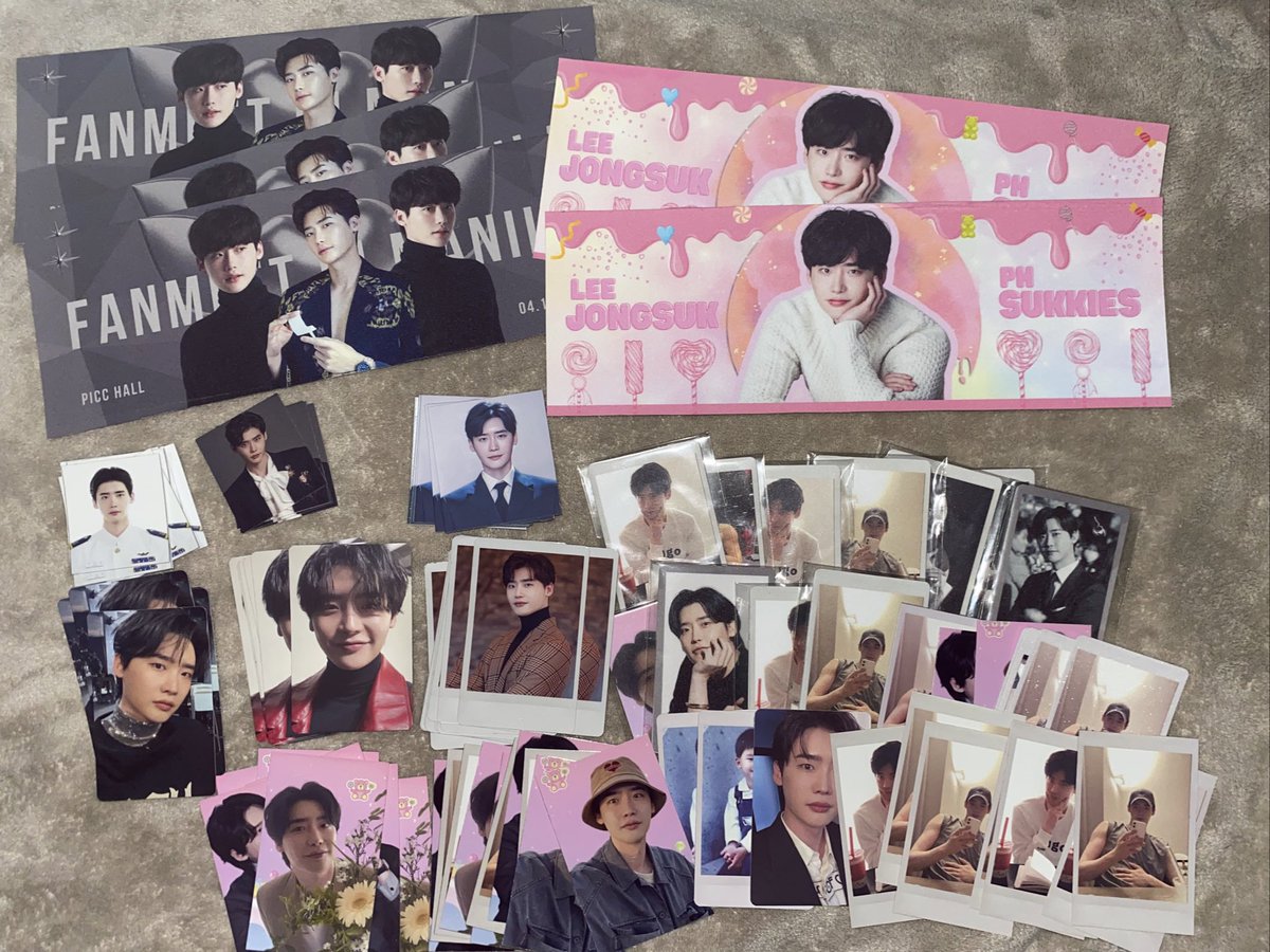 unniejingks's tweet photo. #LeeJongSukInManila 

Hi Sukkies! I'll be giving freebies tomorrow  at PICC! 

I'll reply on this tweet my exact loc and time tom! Stay tuned!! https://t.co/mJLKBgsF5s