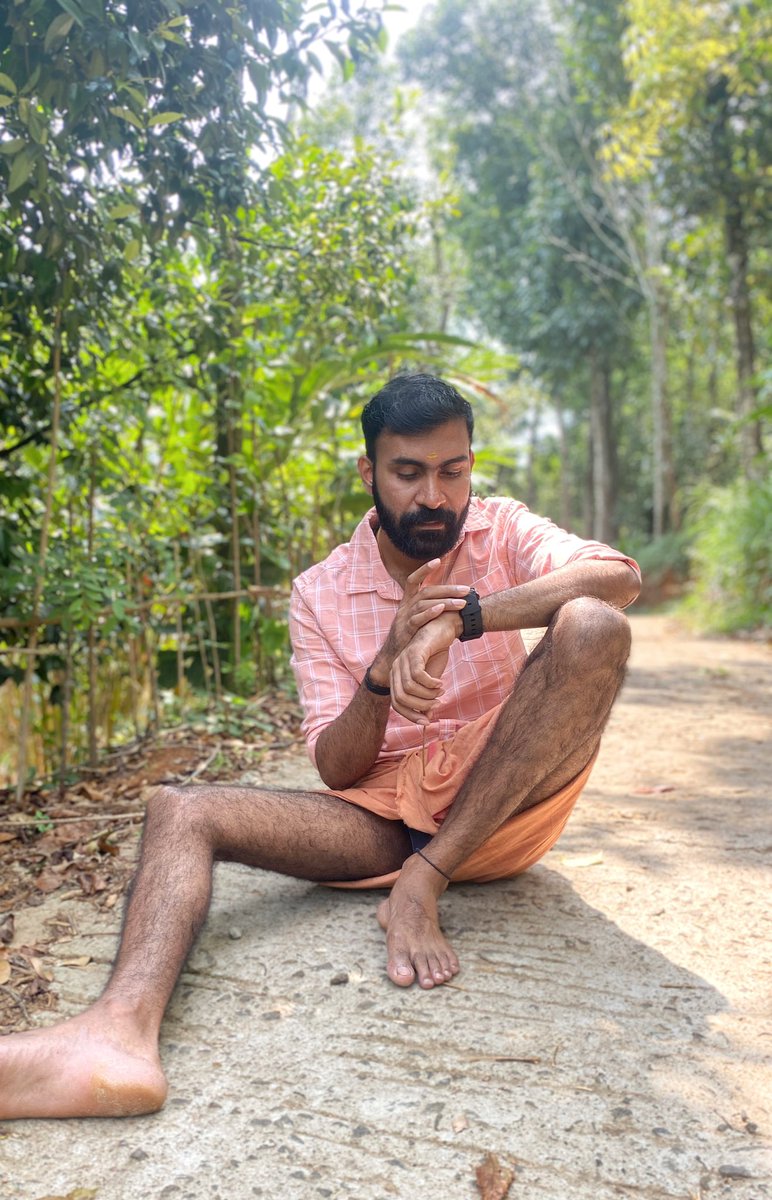 Get Unnified tweet media