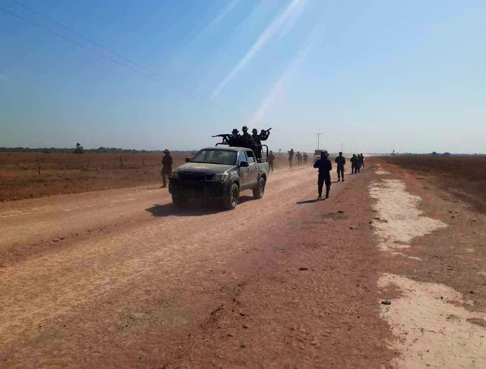 Redi_andes's tweet image. #15Abr || #FANB se encuentra desplegada recorriendo los ejes fronterizos de la patria en ejercicio pleno de nuestra soberanía nacional !
#EscudoBolivariano2023