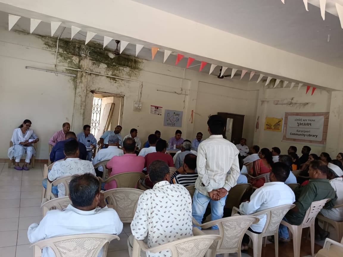 TDO_DHARAMPUR's tweet photo. તા.૧૫/૦૪/૨૩ ના રોજ ૧૩ કલાકે ધરમપુર તાલુકામાં જિલ્લા પંચાયત સીટ કરંજવેરીમાં સમાવિષ્ટ કુલ ૧૪ ગામોમાં સ્વાગત કાર્યક્રમના ૨૦ વર્ષ પૂર્ણ થતાં "સ્વાગત સપ્તહ"ની ઉજવણી કરવામાં આવી.જેમાં વિવિધ વિભાગના અધિકારીઓ-પદાધિકારીઓ દ્વારા ગ્રામજનોના પ્રશ્નોનો સ્થળ પર હકારાત્મક નિકાલ કરવામાં આવ્યો. https://t.co/B7cqbPvNIe