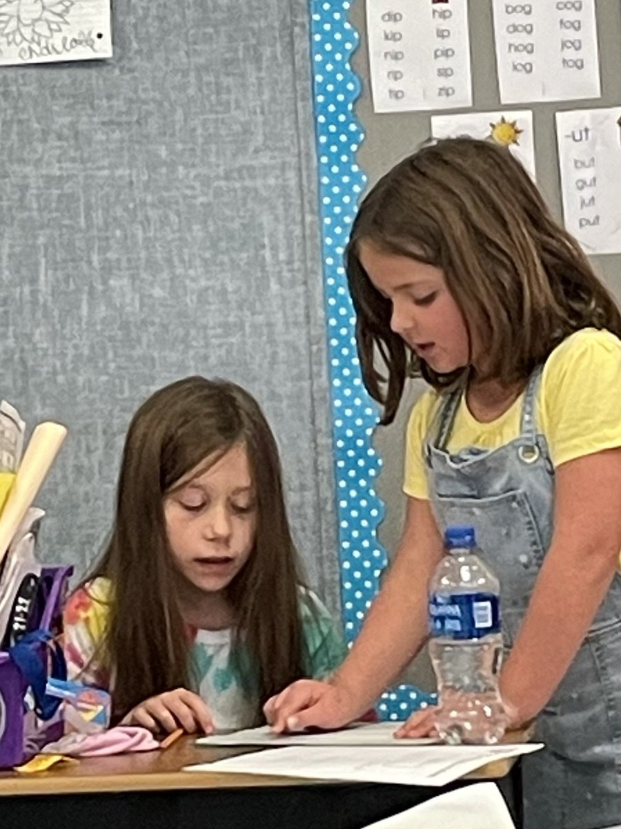 garcianazarioe's tweet photo. Math Peer Collaboration is alive in 2nd!🎉 Benefits: It makes learning active, it develops social skills, it builds confidence. @PetersColonyES @Mcfadden_LISD @RebeccaChirinos #iheartpces https://t.co/f3IKm5viJd