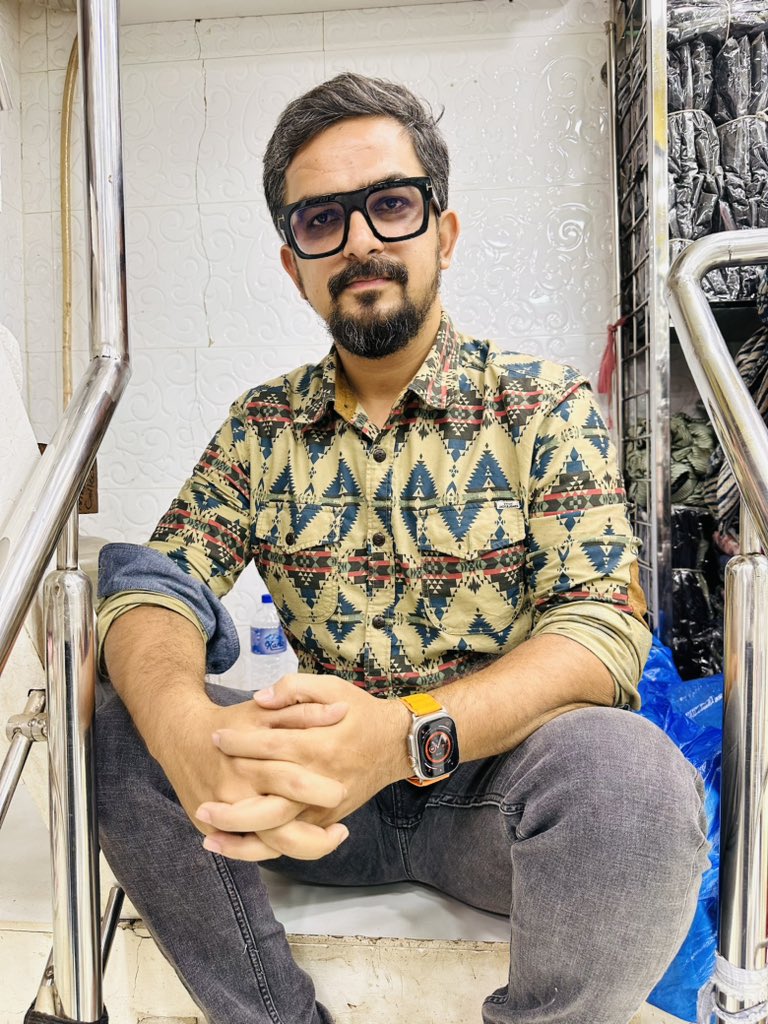 HussainMansuri_'s tweet photo. Log hothon pe sajaaye hue phirte hai mujhe,
Meri Shohrat kisi Akhbaar ki mohtaaj nahi..!!! https://t.co/5iT6P2FqkQ