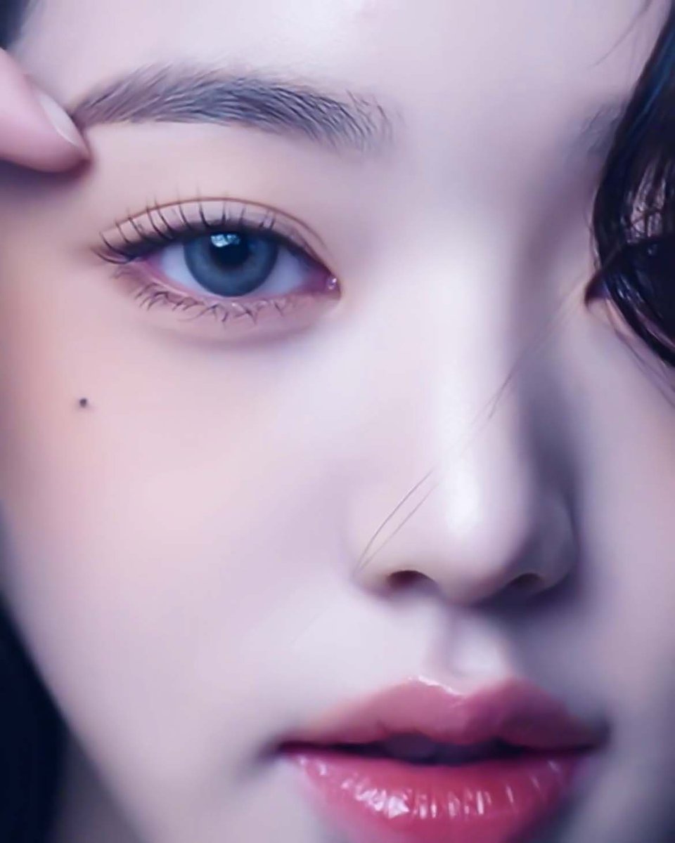 102JPG_'s tweet photo. 𝐚𝐥𝐥𝐮𝐫𝐞.𝐣𝐩𝐠
230415

#IVE #아이브 #JANGWONYOUNG #장원영 https://t.co/3WMCaWXSYy