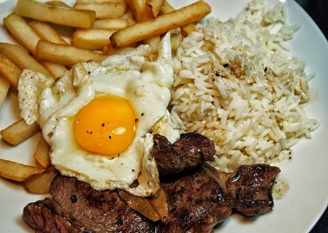 bubicchi's tweet image. "Using only food, where did you grow up?"

Oh my... why is twitter showing me so much food and making me think about food...................blaming my country for the delicious food