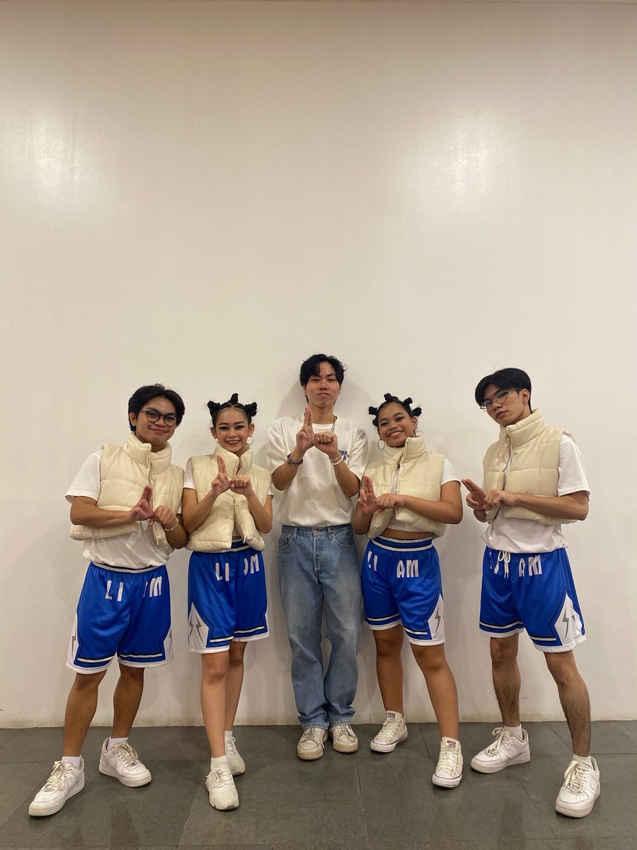ashs_liam's tweet photo. Congratulations LIAM for winning CHAMPION at the AdDU SEA Fair Group Dance Showdown! Title defended🥇⚡

All your hard work and effort have paid off!🔥

Beyond grateful for these members representing LIAM and coach Andrei Amper for guiding them💃🕺 https://t.co/Yu4pf8CndQ