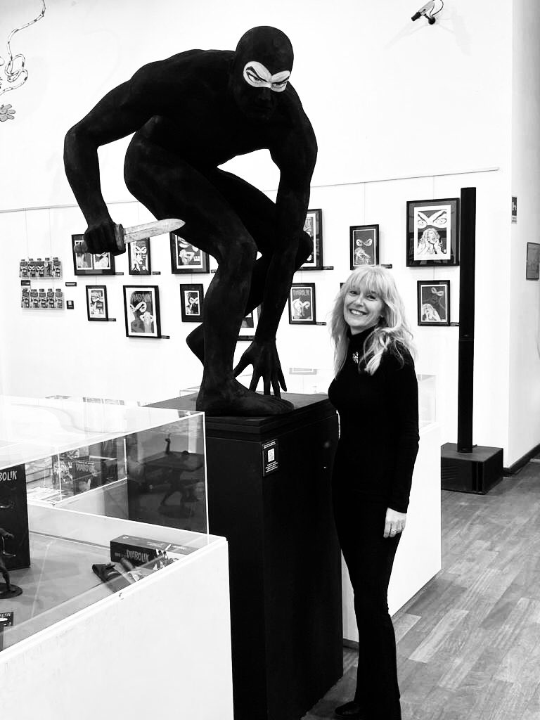 CStifanic's tweet photo. Mostra su Diabolik in realtà aumentata al Museo del Fumetto di Milano dal 14 Aprile fino al 4 Giugno. Felice ed onorata di far parte dell’universo diabolico come artista pop art da oltre 15 anni. 
@diabolikofficial #popartitaliana #diabolik #evakant #cristinastifanic #comics #AR https://t.co/SkgiXoosYd