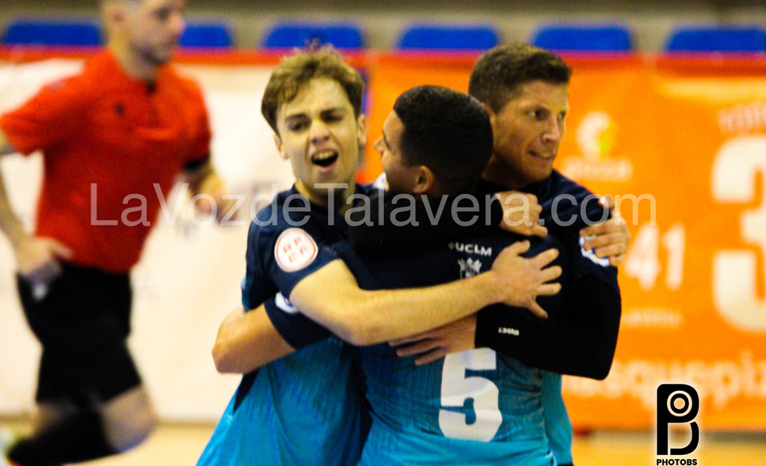 DenunciasCPyJ's tweet photo. GALERÍA DE IMÁGENES / Soliss @FSTalavera se resiste a morir y gana a @cdecobisafs para seguir vivo en Segunda B @FutSalRFEF / La Voz de Talavera https://t.co/WoECR5lRcW https://t.co/wLXqtnTYhb