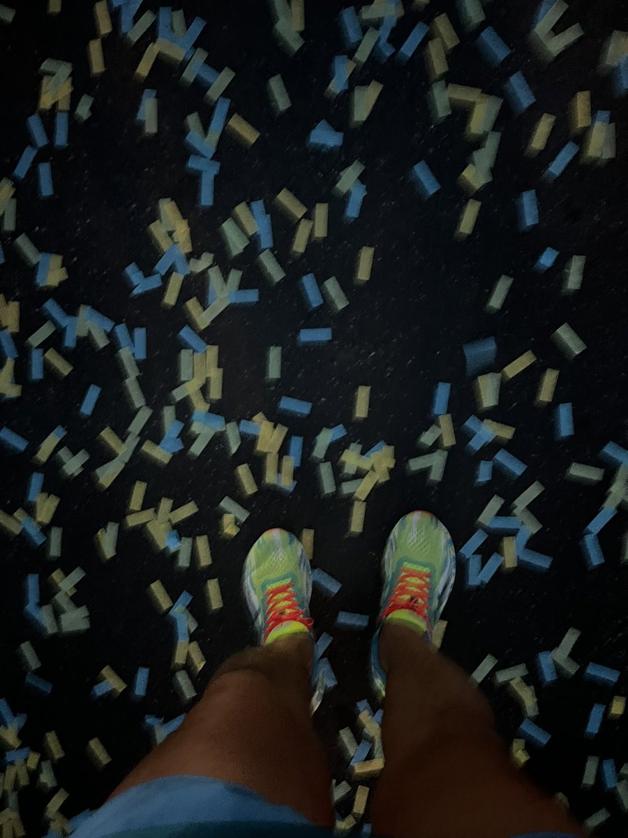 e24795's tweet photo. Disney 10k Run #run #runner #runflorida #rundisney #runawaydannyray https://t.co/yVJVTG4l9U