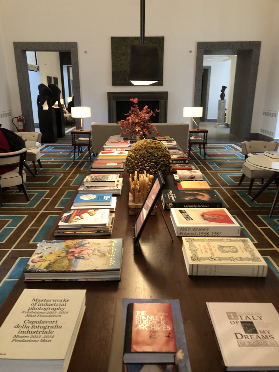 La elegancia florentina en el nuevo hotel de lujo en Milán <a href="/LungarnoTweet/">Lungarno Collection</a> Portrait Milano: soniagraupera.com/2023/04/mi-exp… <a href="/ENIT_italia/">ENIT S.p.A. 🇮🇹</a> <a href="/turismomilano/">YesMilano - TurismoMilano</a> <a href="/Italia_espanol/">Oficina de Turismo de Italia</a> #GraupixMilano