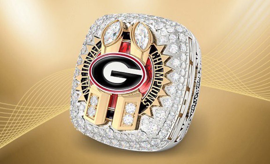 Macboi24's tweet photo. Someone @ Jostens let this one slip through… Here’s the first look at the Georgia Bulldogs new National Championship rings!!!! #GoDawgs   #Back2Back #ThreePeat #GDay @GeorgiaFootball https://t.co/BA25OrYJ8D
