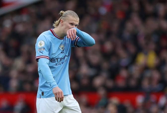 futebol_info's tweet image. Principais jogos de hoje:

Premier League:
8h30 - Aston Villa x Newcastle
11h - Tottenham x Bournemouth
11h - Chelsea x Brighton
11h - Everton x Fulham
11h - Wolverhampton x Brentford
11h - Southampton x Crystal Palace
13h30 - Manchester City x Leicester

LaLiga:
9h - Villarreal…